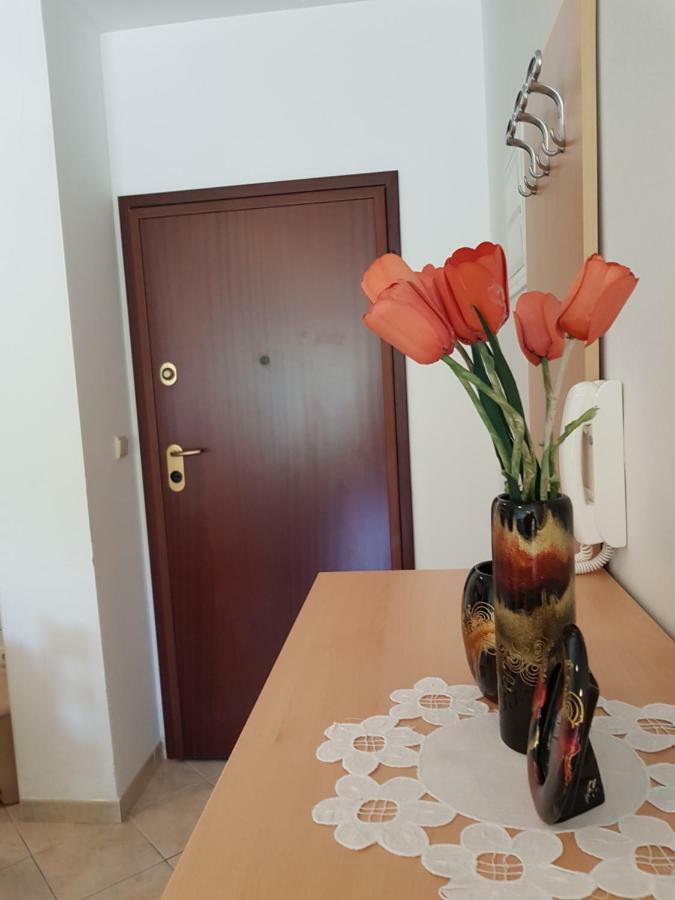 Apartment Smile Baška Voda Esterno foto
